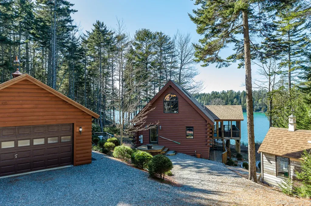 76 Seal Ledge Lane Harpswell ME 04079