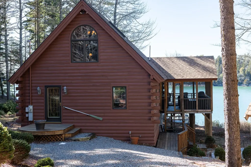 76 Seal Ledge Lane Harpswell ME 04079