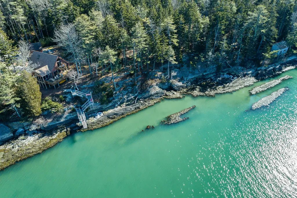 76 Seal Ledge Lane Harpswell ME 04079