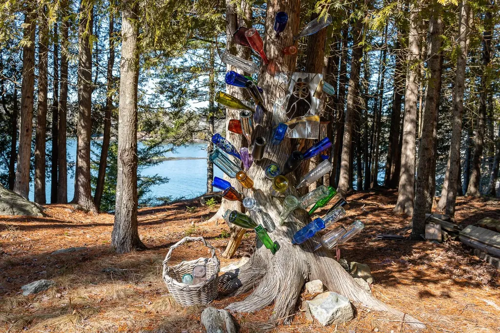 76 Seal Ledge Lane Harpswell ME 04079