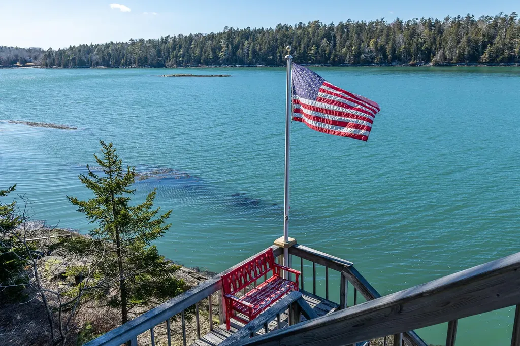 76 Seal Ledge Lane Harpswell ME 04079