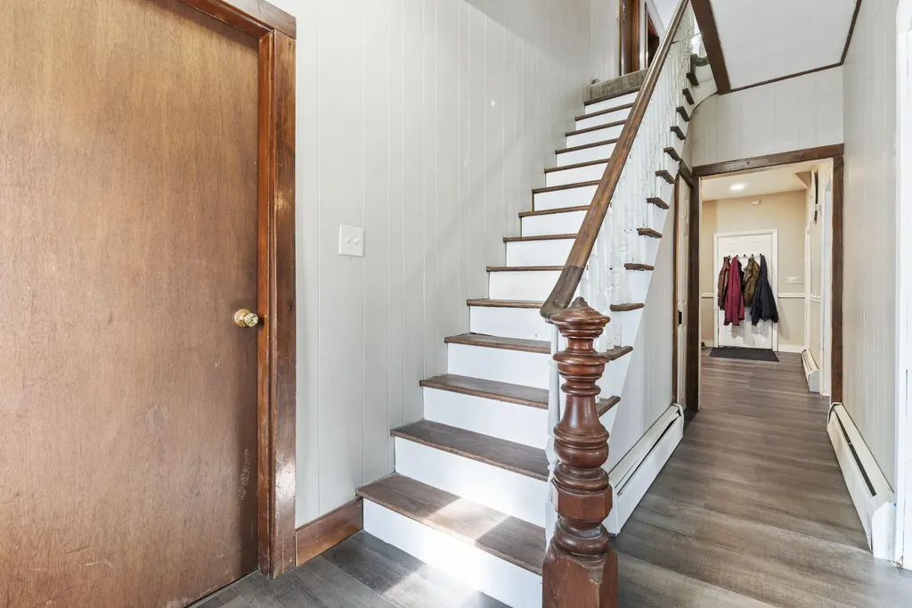 102 Bradbury Street Biddeford ME 04005