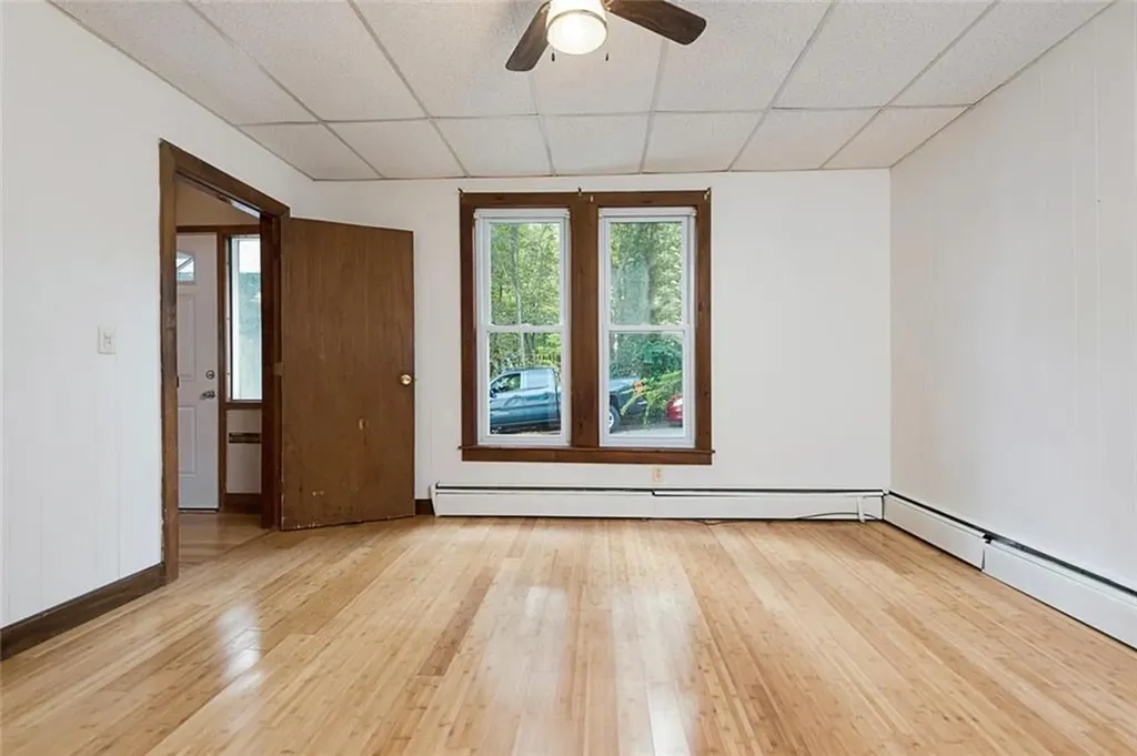 102 Bradbury Street Biddeford ME 04005