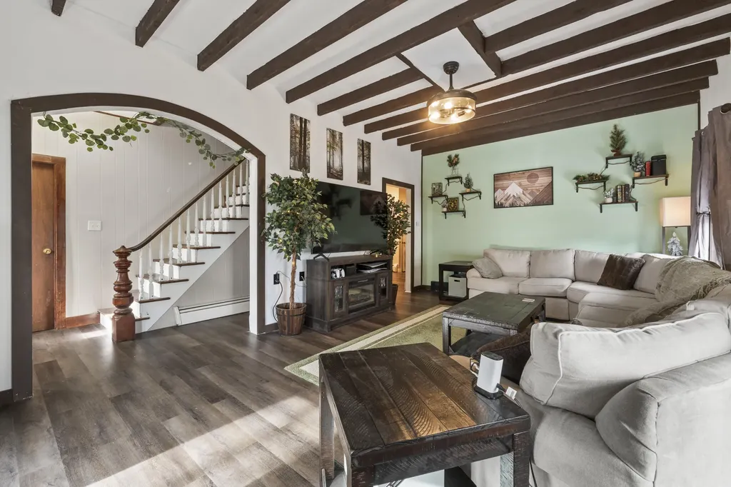 102 Bradbury Street Biddeford ME 04005