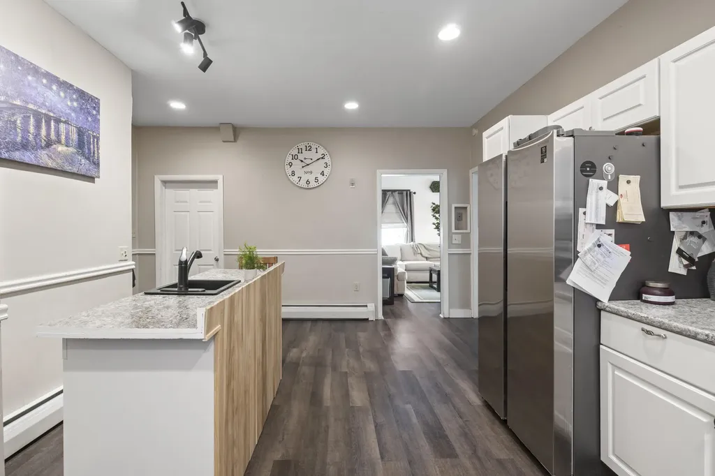 102 Bradbury Street Biddeford ME 04005
