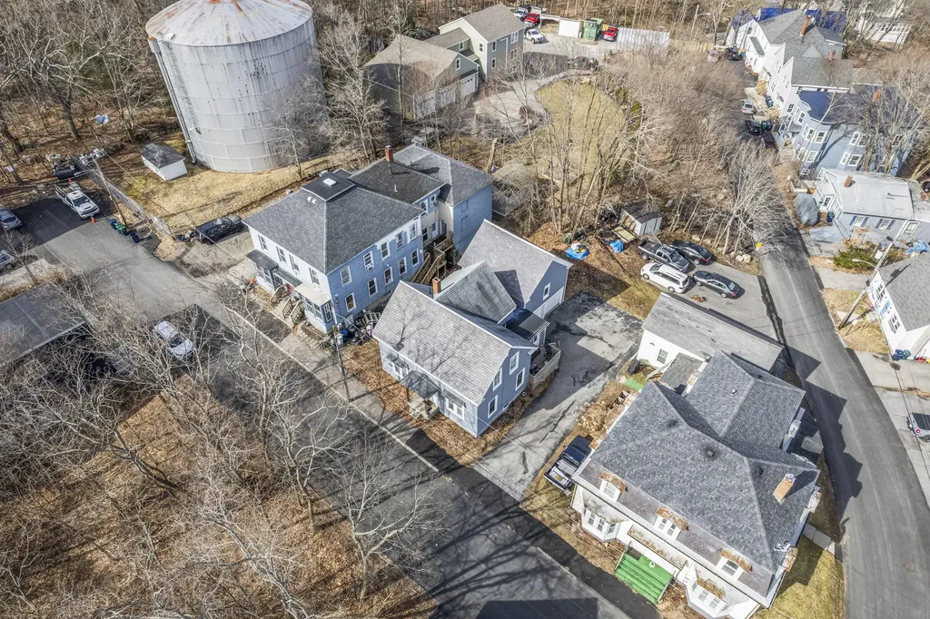 102 Bradbury Street Biddeford ME 04005