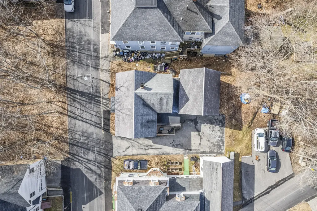 102 Bradbury Street Biddeford ME 04005