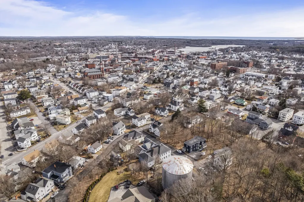 102 Bradbury Street Biddeford ME 04005
