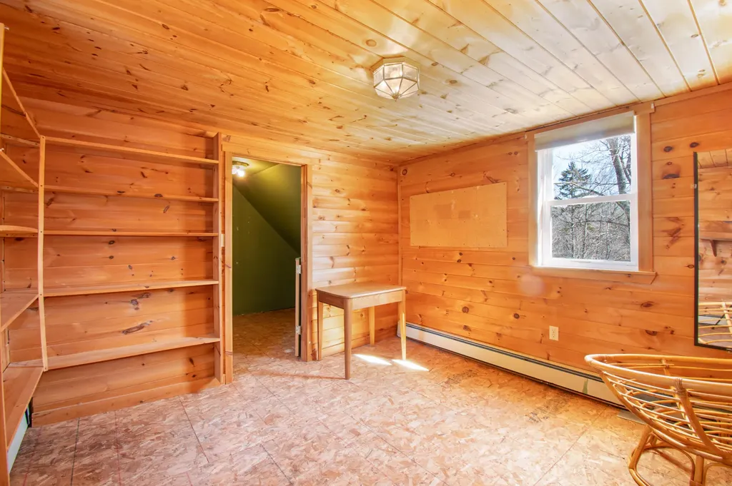 18 Ludwig Road Dresden ME 04342