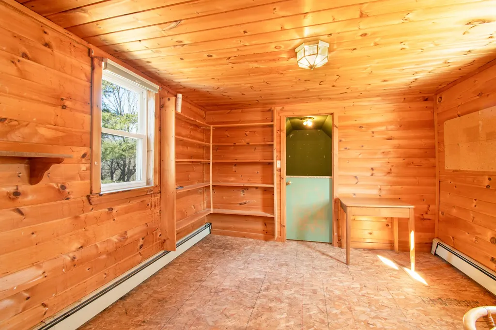18 Ludwig Road Dresden ME 04342