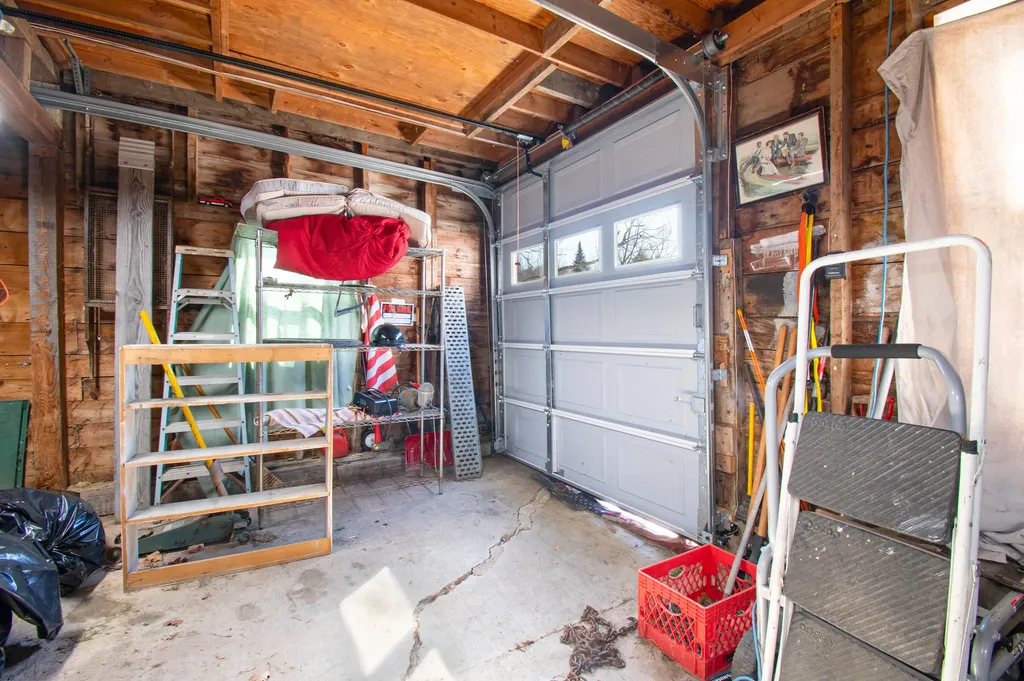 18 Ludwig Road Dresden ME 04342