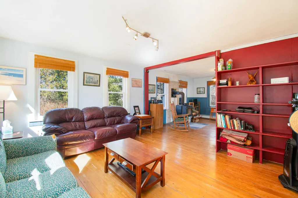 18 Ludwig Road Dresden ME 04342