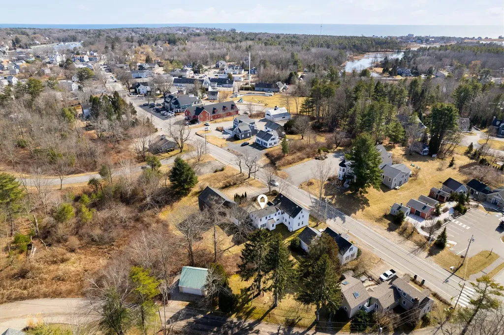 142 Port Road Kennebunk ME 04043