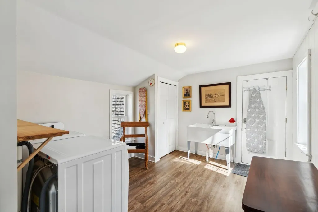 142 Port Road Kennebunk ME 04043