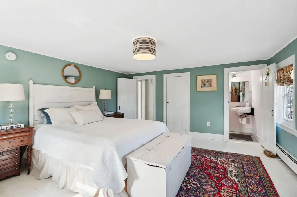 142 Port Road Kennebunk ME 04043