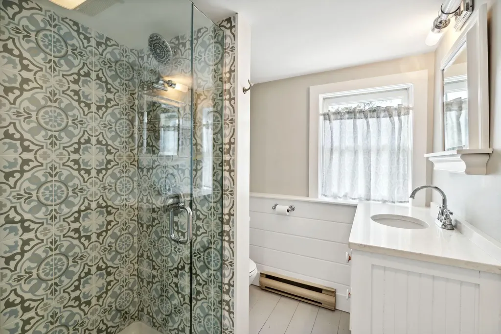 142 Port Road Kennebunk ME 04043
