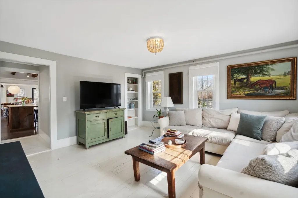 142 Port Road Kennebunk ME 04043