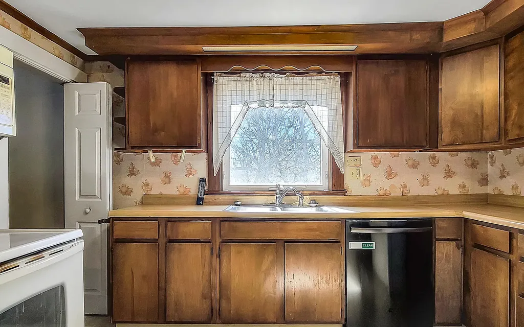 44 Metcalf Road Winthrop ME 04364