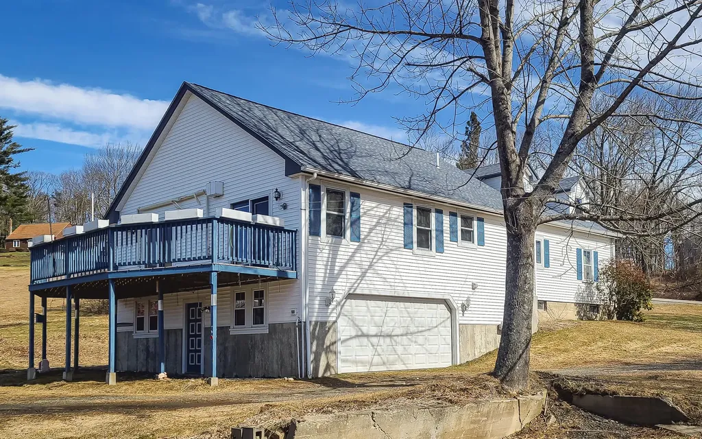 44 Metcalf Road Winthrop ME 04364