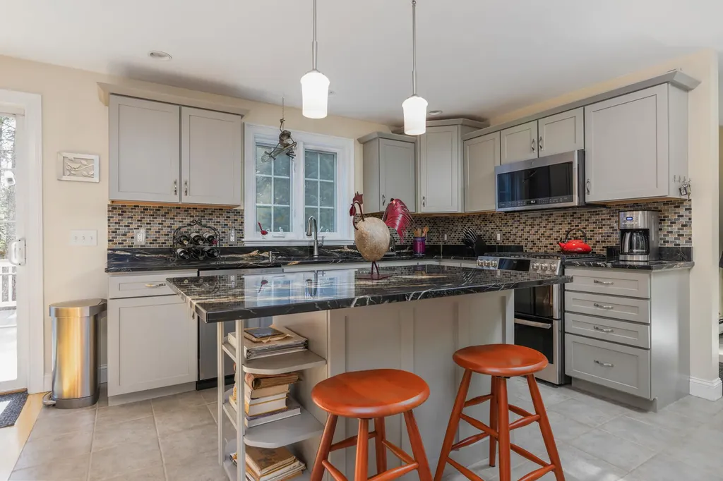 316 Holmes Road Scarborough ME 04074