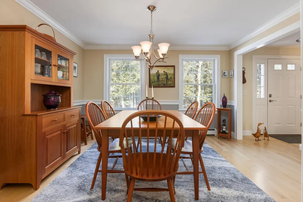 316 Holmes Road Scarborough ME 04074