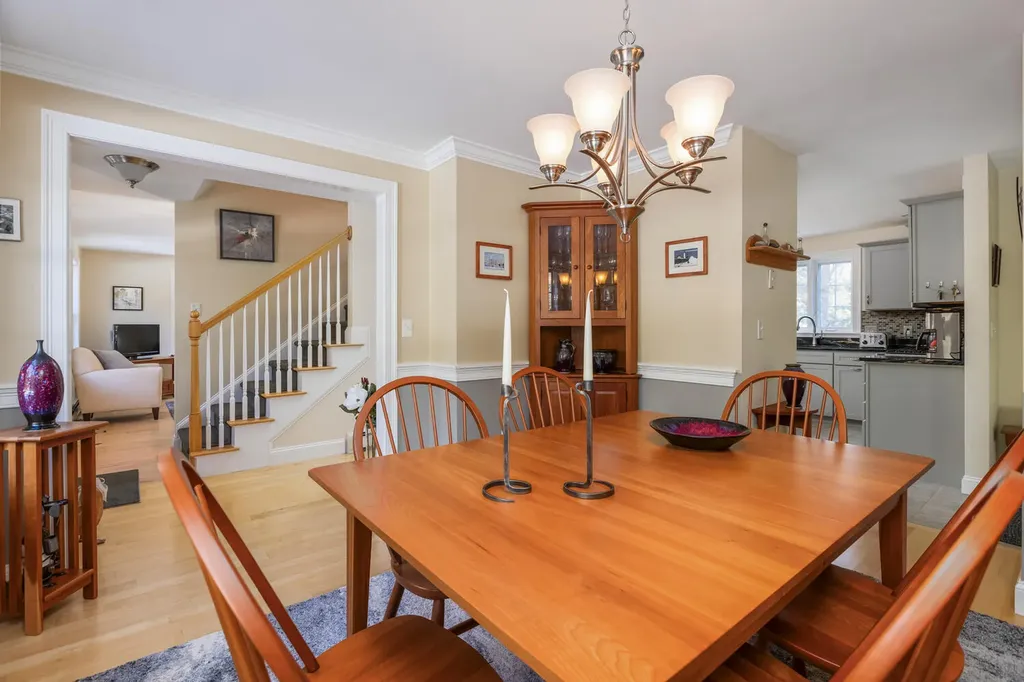 316 Holmes Road Scarborough ME 04074