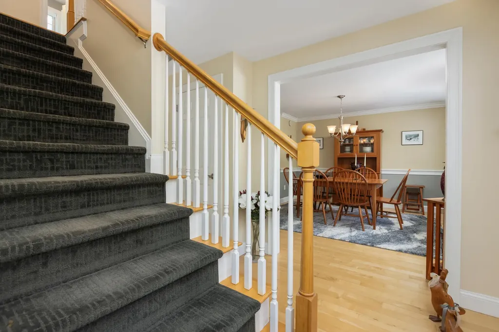316 Holmes Road Scarborough ME 04074