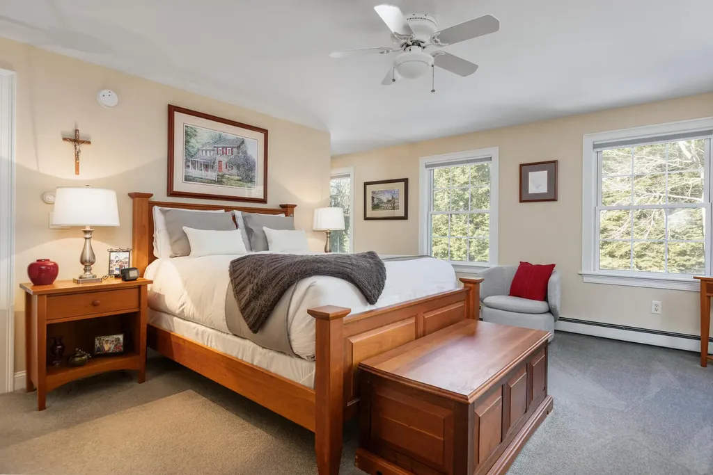 316 Holmes Road Scarborough ME 04074