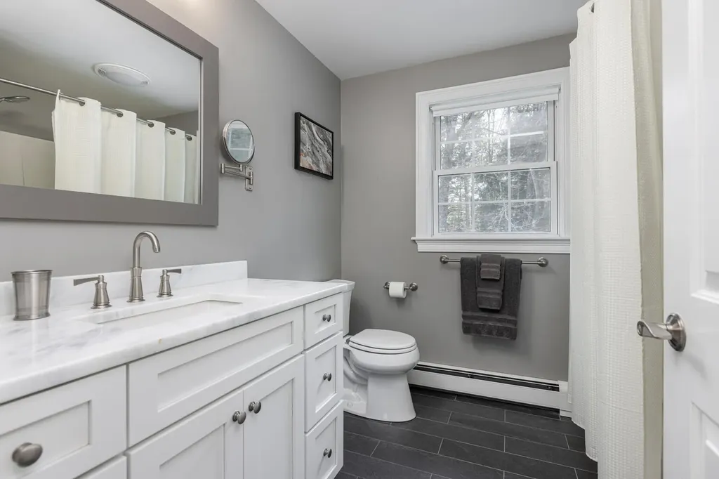 316 Holmes Road Scarborough ME 04074