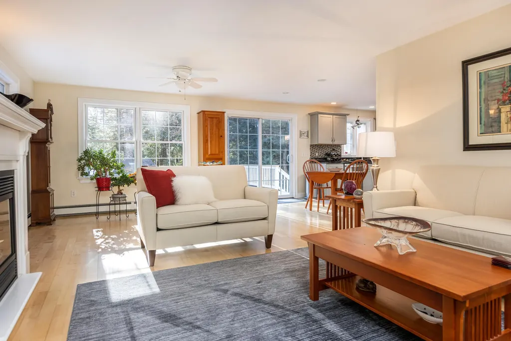 316 Holmes Road Scarborough ME 04074
