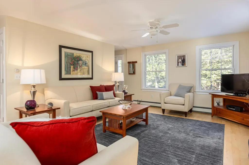 316 Holmes Road Scarborough ME 04074