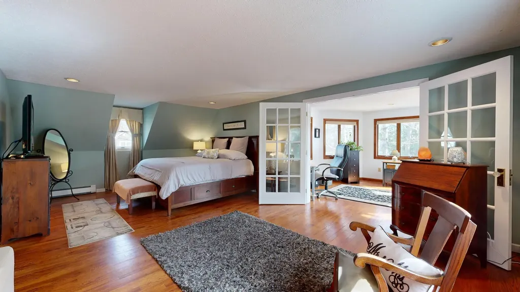 4 Southridge Lane Lewiston ME 04240