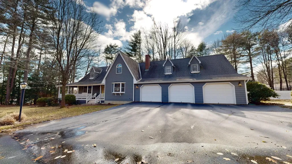 4 Southridge Lane Lewiston ME 04240