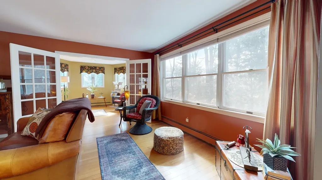 4 Southridge Lane Lewiston ME 04240