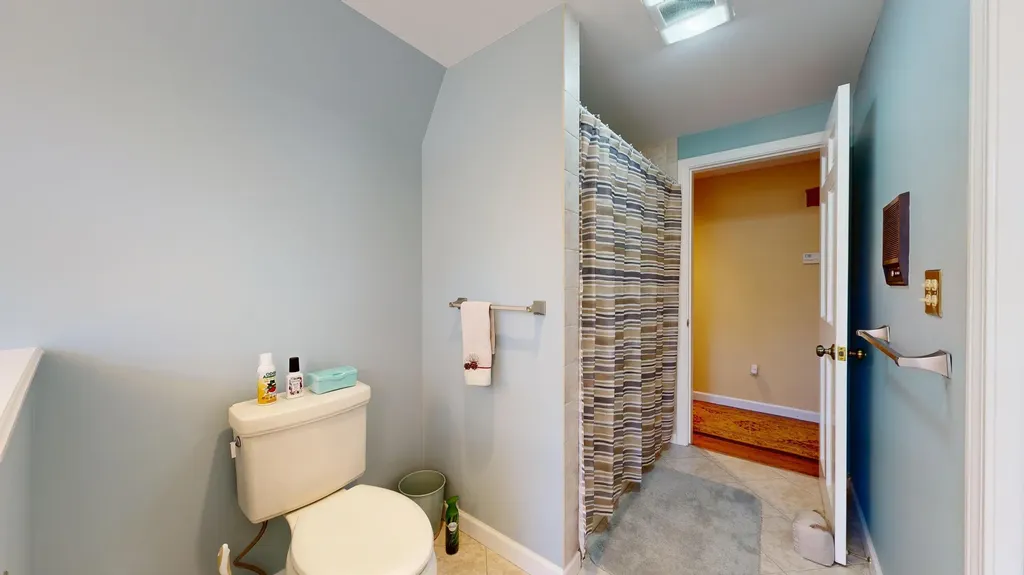 4 Southridge Lane Lewiston ME 04240