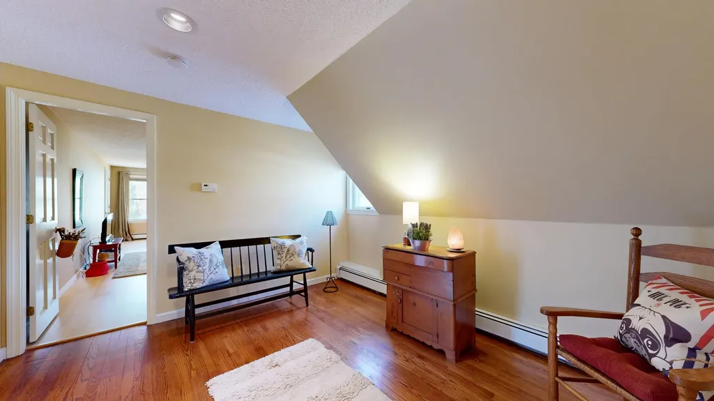 4 Southridge Lane Lewiston ME 04240