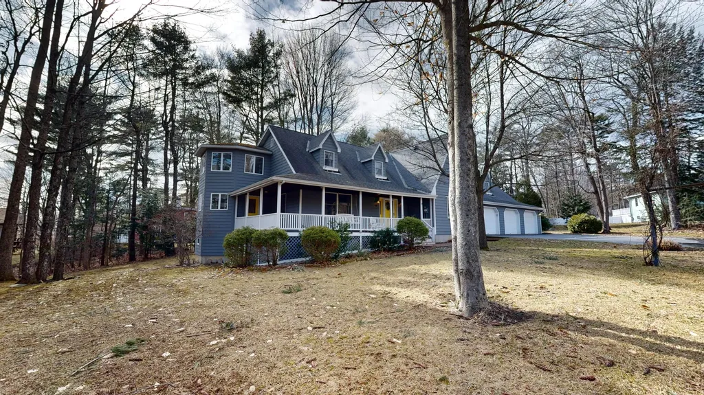 4 Southridge Lane Lewiston ME 04240