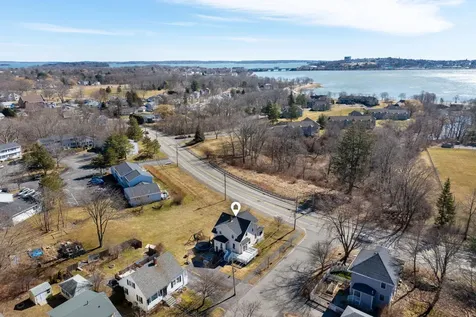 336 Ocean Avenue Portland ME 04103