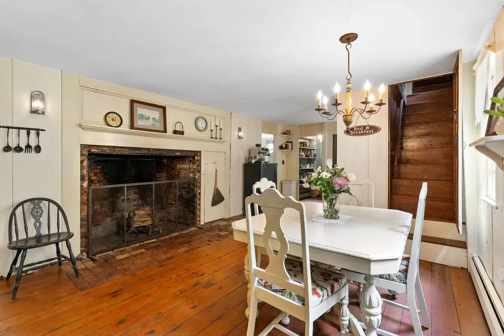 182 Morrills Mill Road North Berwick ME 03906