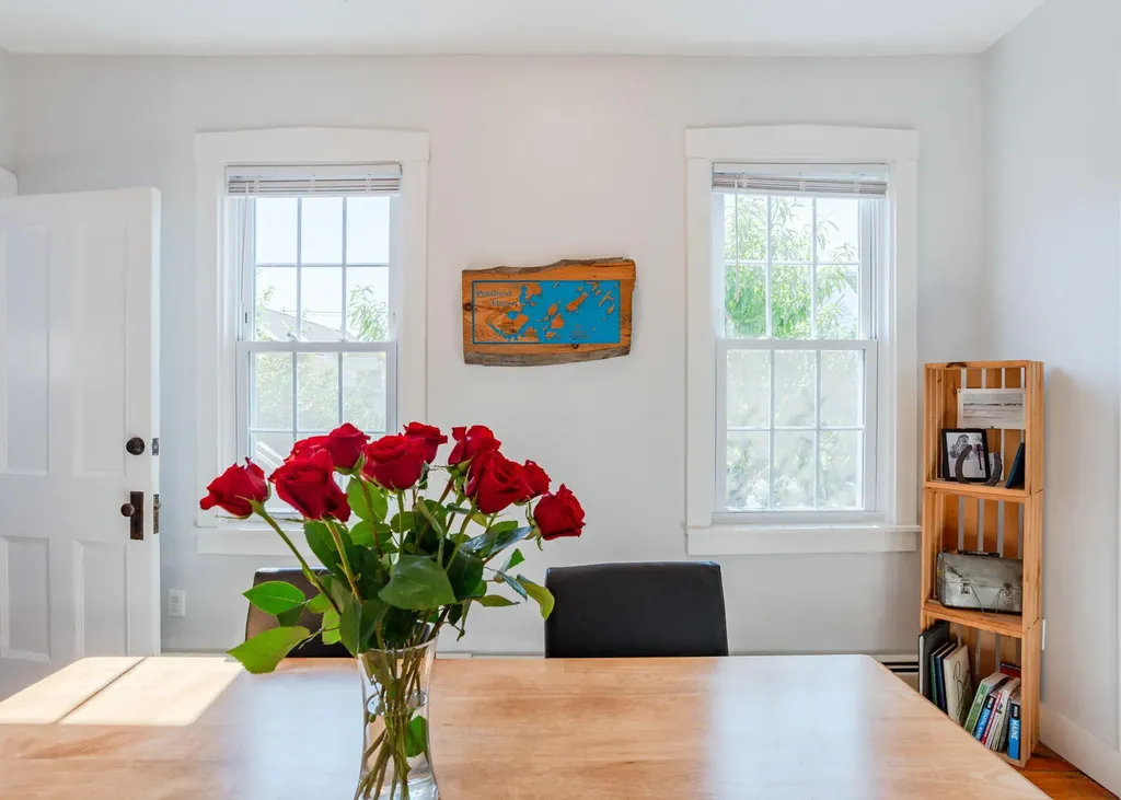 31 Brackett Street Portland ME 04102