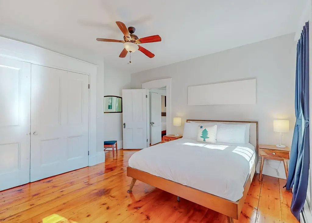 31 Brackett Street Portland ME 04102