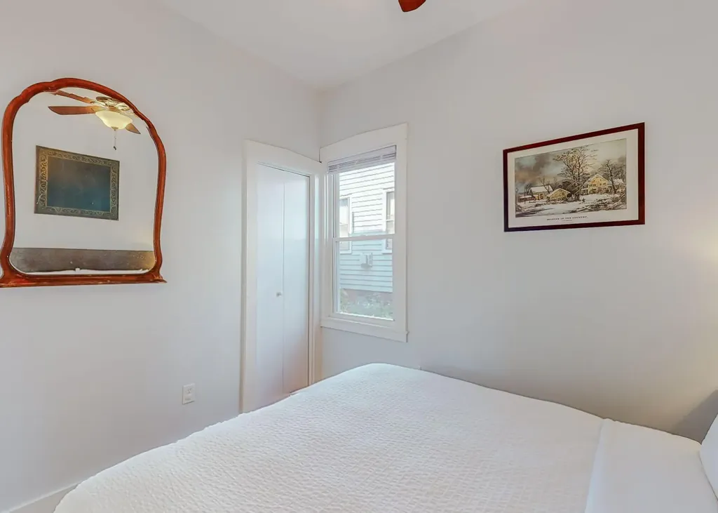 31 Brackett Street Portland ME 04102