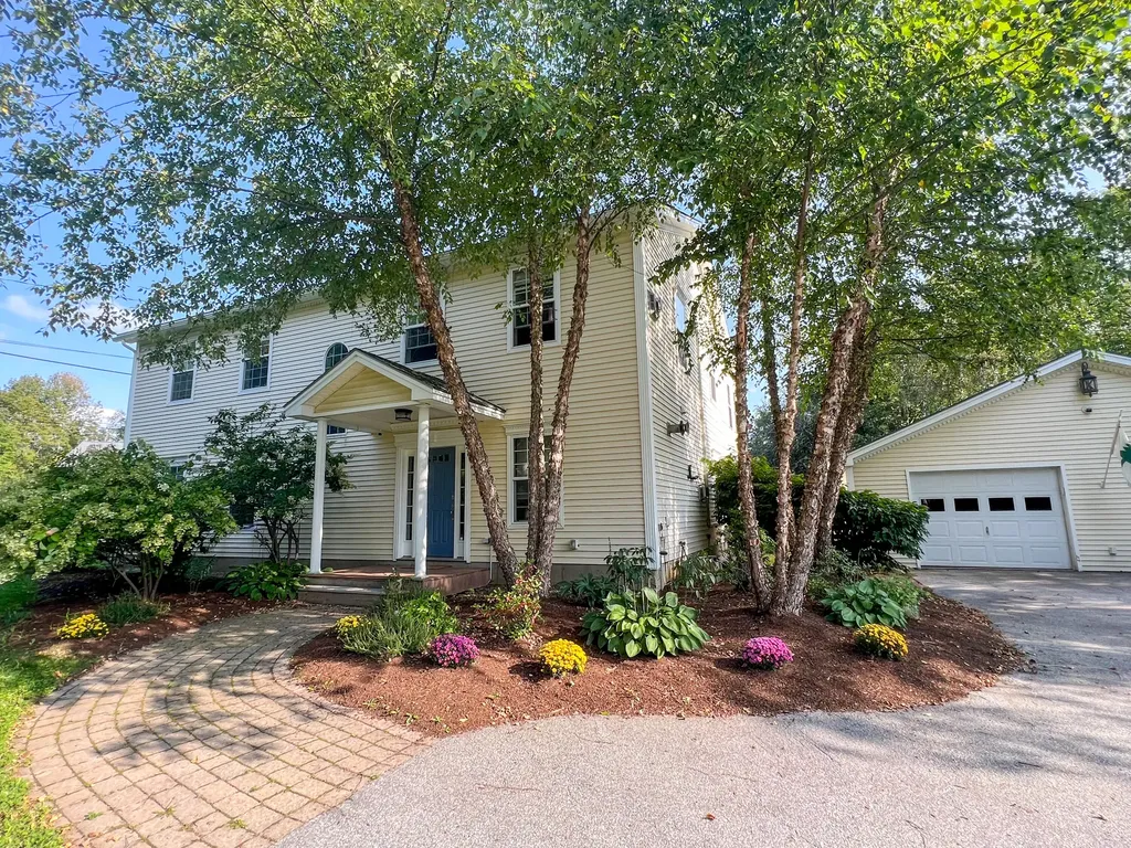 401 Burleigh Road Bangor ME 04401