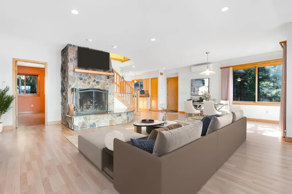 210 Lakewood Road Casco ME 04015