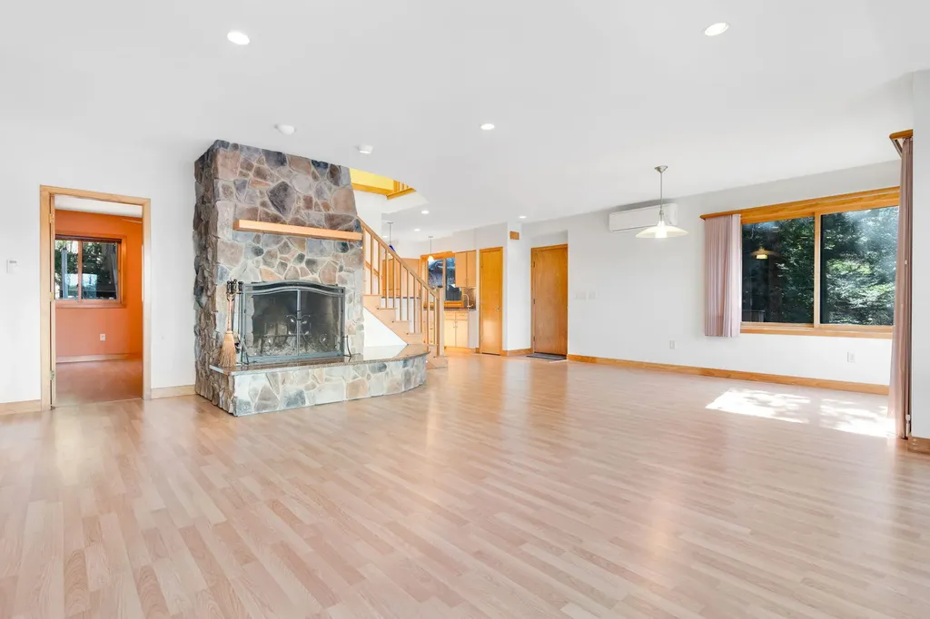210 Lakewood Road Casco ME 04015