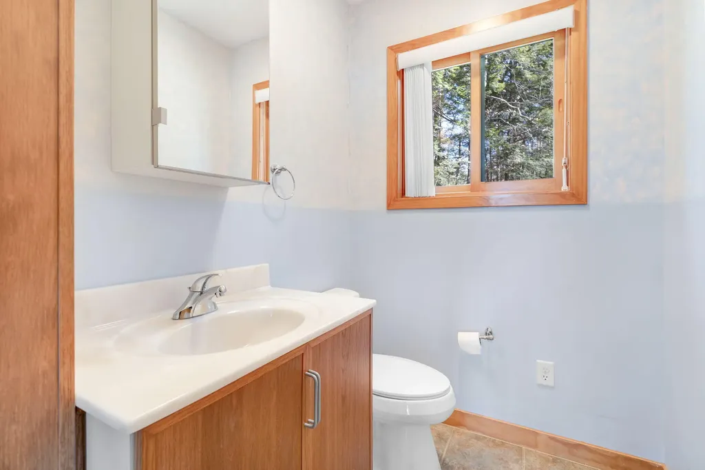 210 Lakewood Road Casco ME 04015