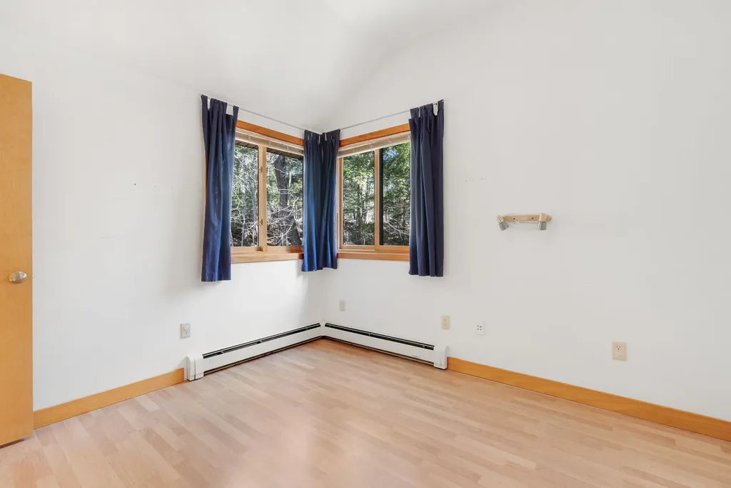210 Lakewood Road Casco ME 04015