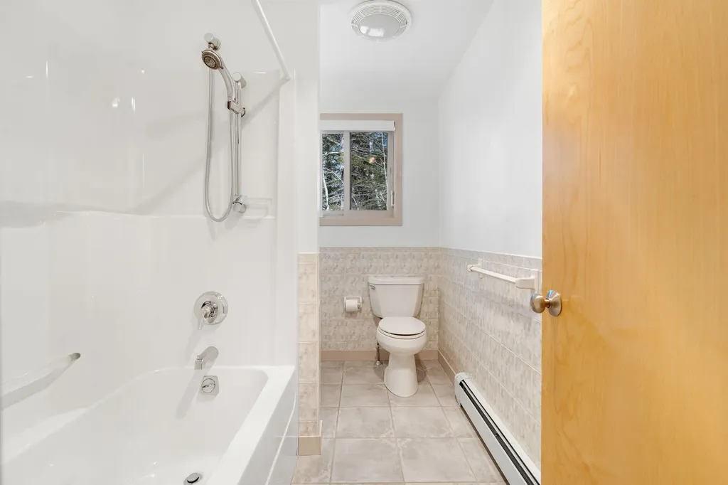 210 Lakewood Road Casco ME 04015