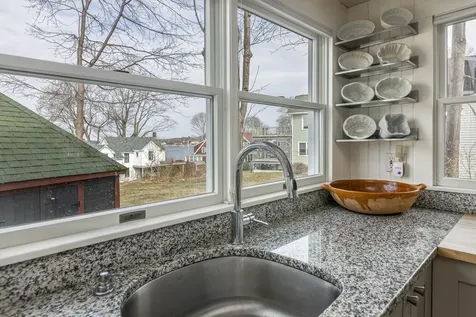 362 Island Avenue Portland ME 04108
