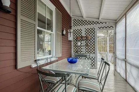 362 Island Avenue Portland ME 04108